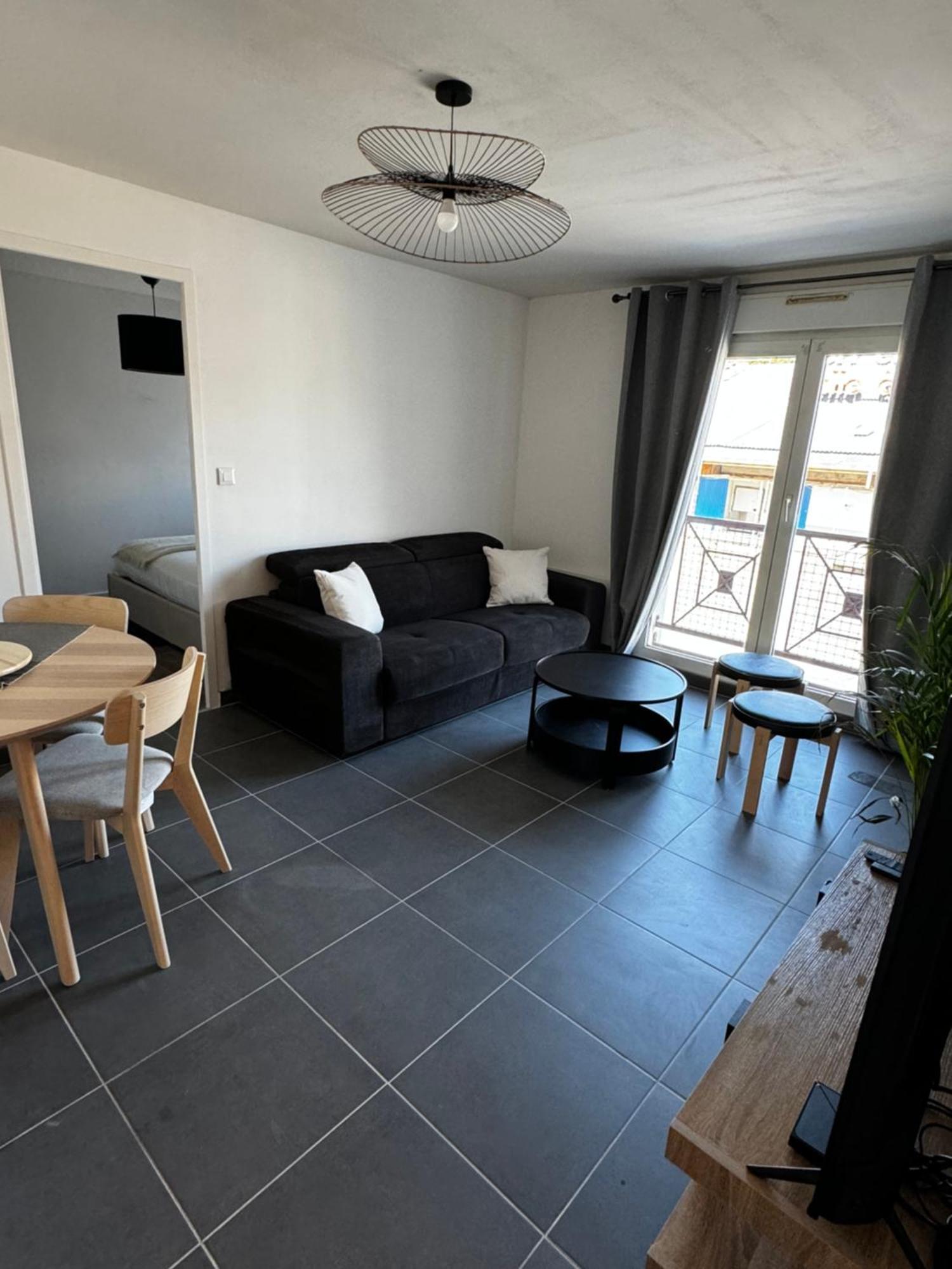 Au Coeur De Port Apartamento Exterior foto