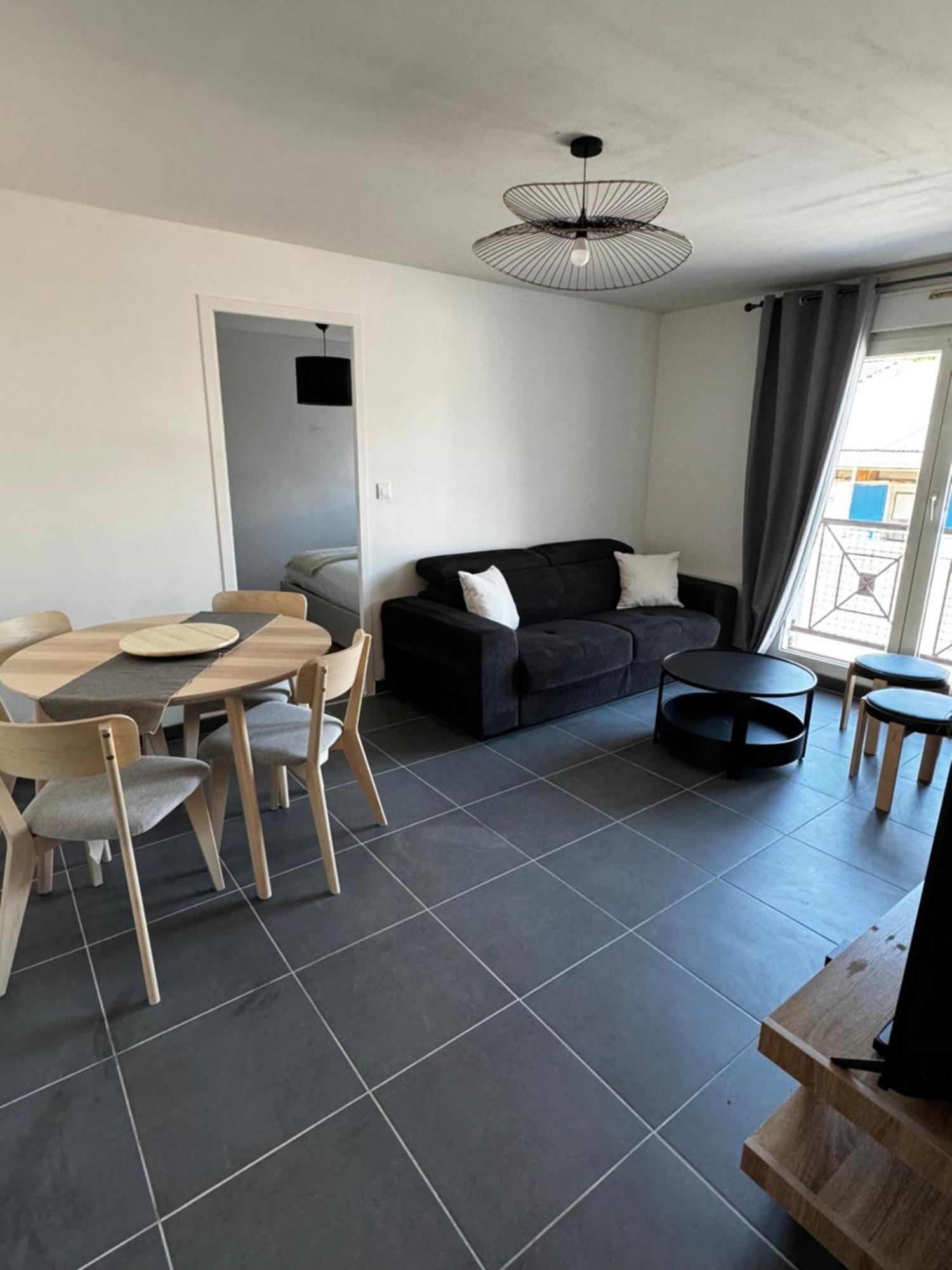 Au Coeur De Port Apartamento Exterior foto